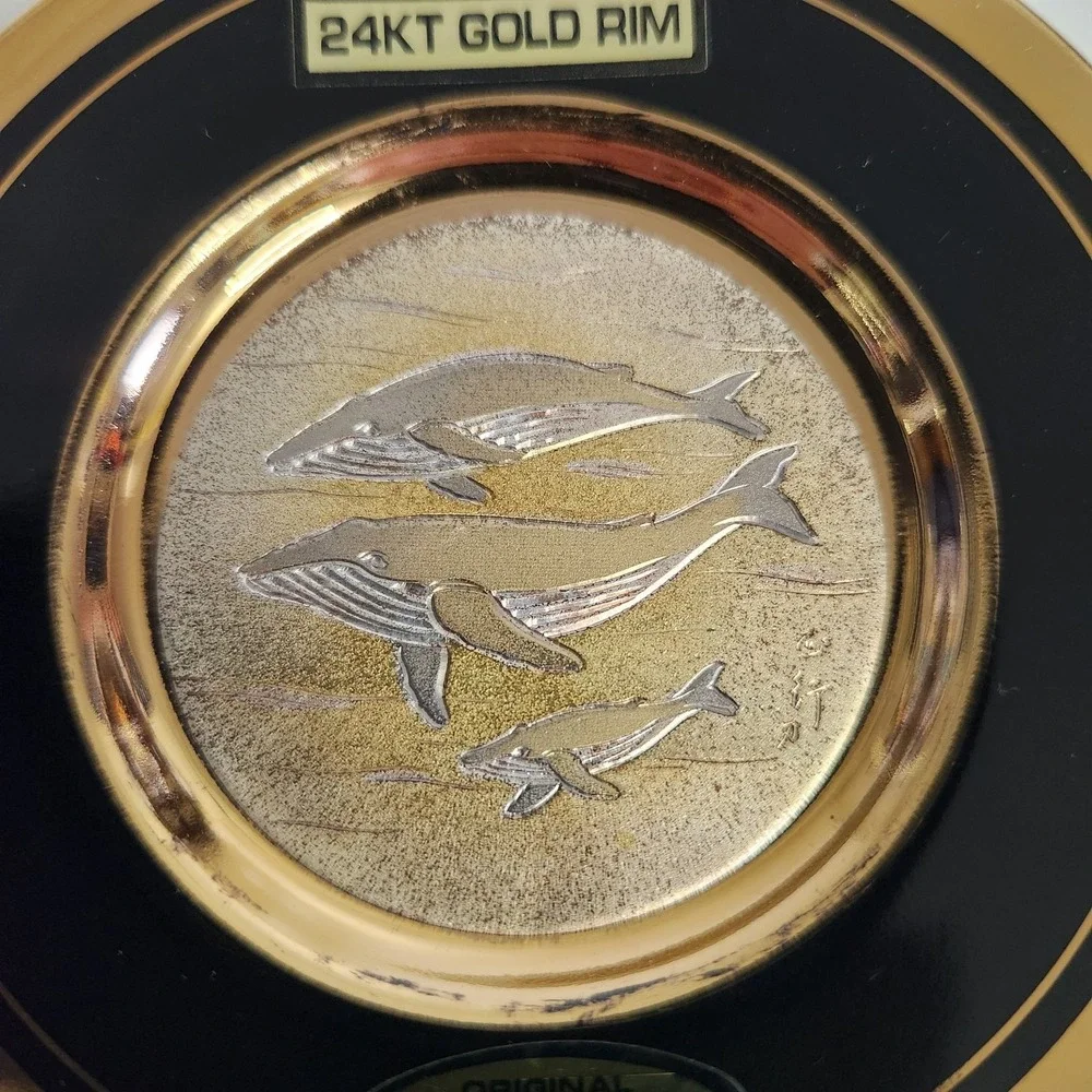 Dynasty Chokin Art Collection Plate‎ 24 KT Gold Rim Humpback Whale 4